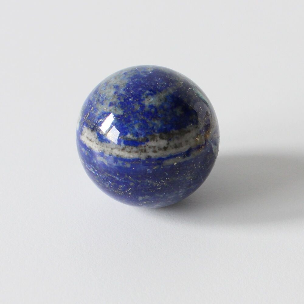 Lapis lazuli gömb